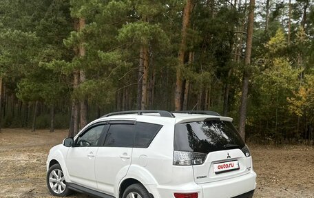 Mitsubishi Outlander III рестайлинг 3, 2010 год, 1 100 000 рублей, 6 фотография