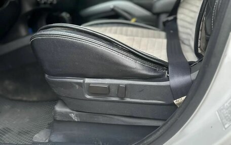 Mitsubishi Outlander III рестайлинг 3, 2010 год, 1 100 000 рублей, 20 фотография