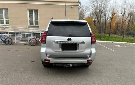 Toyota Land Cruiser Prado 150 рестайлинг, 2021 год, 4 160 000 рублей, 5 фотография