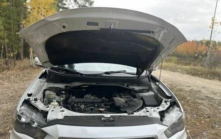 Mitsubishi Outlander III рестайлинг 3, 2010 год, 1 100 000 рублей, 12 фотография