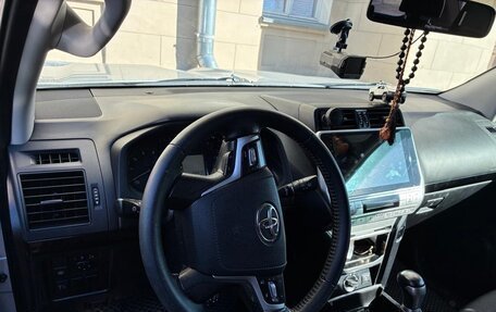 Toyota Land Cruiser Prado 150 рестайлинг, 2021 год, 4 160 000 рублей, 14 фотография