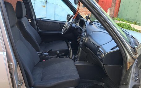 Chevrolet Niva I рестайлинг, 2011 год, 440 000 рублей, 10 фотография