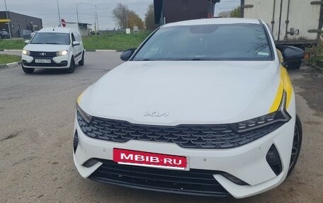 KIA K5, 2021 год, 1 600 000 рублей, 2 фотография