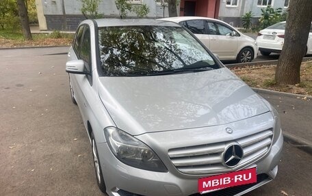 Mercedes-Benz B-Класс, 2012 год, 950 000 рублей, 2 фотография