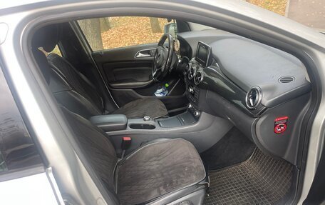 Mercedes-Benz B-Класс, 2012 год, 950 000 рублей, 8 фотография