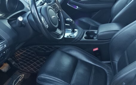 Jaguar E-Pace, 2020 год, 2 830 000 рублей, 14 фотография