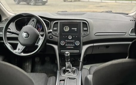 Renault Megane IV, 2019 год, 1 290 000 рублей, 10 фотография