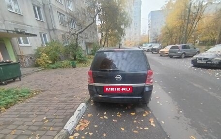Opel Zafira B, 2012 год, 720 000 рублей, 4 фотография