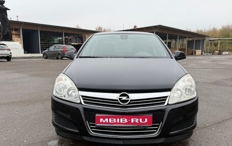 Opel Astra H, 2011 год, 550 000 рублей, 1 фотография