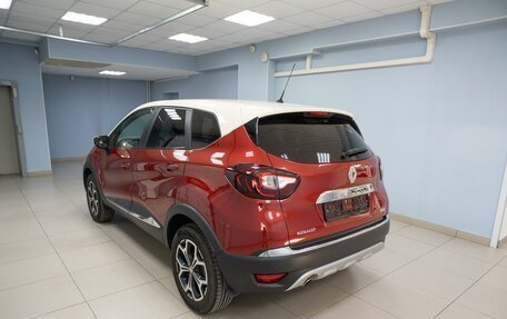 Renault Kaptur I рестайлинг, 2018 год, 1 499 000 рублей, 4 фотография