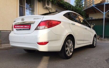 Hyundai Solaris II рестайлинг, 2013 год, 800 000 рублей, 4 фотография