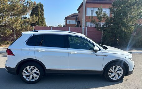 Volkswagen Tiguan II, 2021 год, 3 600 000 рублей, 8 фотография