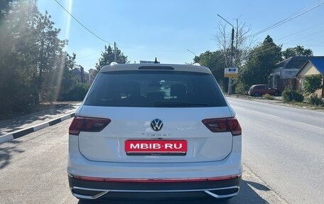 Volkswagen Tiguan II, 2021 год, 3 600 000 рублей, 5 фотография