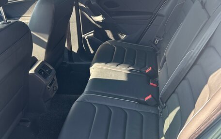 Volkswagen Tiguan II, 2021 год, 3 600 000 рублей, 18 фотография