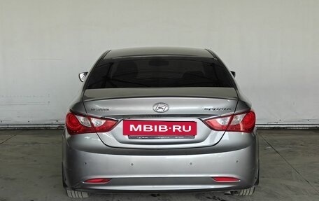 Hyundai Sonata VI, 2010 год, 1 030 000 рублей, 5 фотография