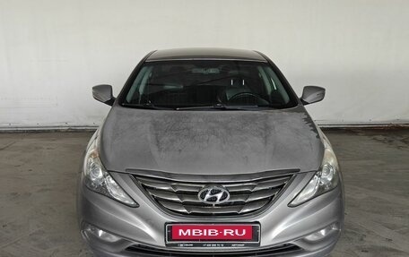 Hyundai Sonata VI, 2010 год, 1 030 000 рублей, 2 фотография
