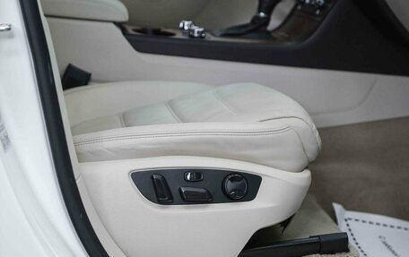 Volkswagen Touareg III, 2011 год, 1 850 000 рублей, 13 фотография