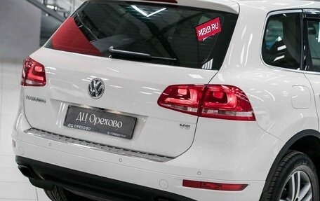 Volkswagen Touareg III, 2011 год, 1 850 000 рублей, 15 фотография