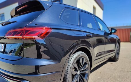 Volkswagen Touareg III, 2019 год, 4 500 000 рублей, 4 фотография