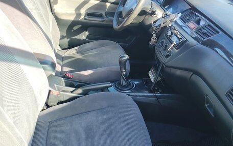 Mitsubishi Lancer IX, 2004 год, 145 000 рублей, 16 фотография