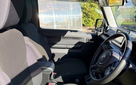 Suzuki Jimny, 2022 год, 1 900 000 рублей, 19 фотография