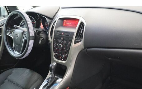 Opel Astra J, 2010 год, 678 000 рублей, 5 фотография