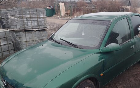 Opel Vectra B рестайлинг, 1996 год, 50 000 рублей, 1 фотография
