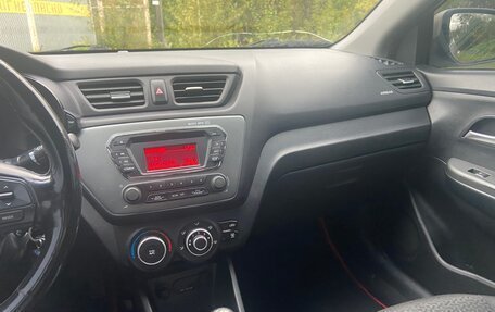 KIA Rio III рестайлинг, 2015 год, 500 000 рублей, 14 фотография