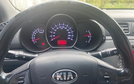 KIA Rio III рестайлинг, 2015 год, 500 000 рублей, 13 фотография