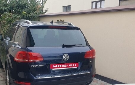 Volkswagen Touareg III, 2010 год, 1 450 000 рублей, 3 фотография