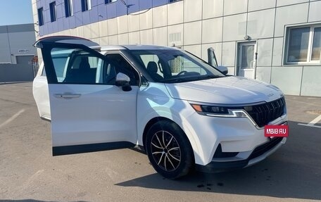 KIA Carnival, 2021 год, 3 850 000 рублей, 8 фотография