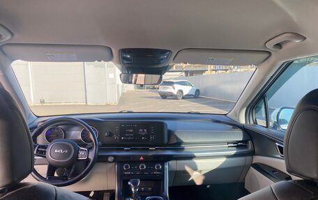 KIA Carnival, 2021 год, 3 850 000 рублей, 16 фотография
