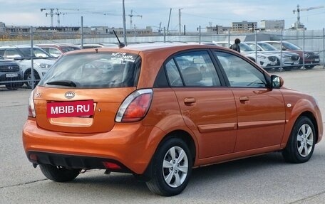 KIA Rio II, 2011 год, 590 000 рублей, 2 фотография