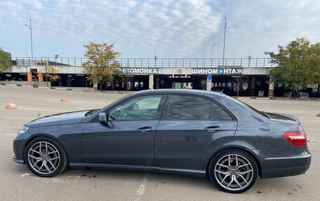 Mercedes-Benz E-Класс, 2010 год, 1 350 000 рублей, 9 фотография