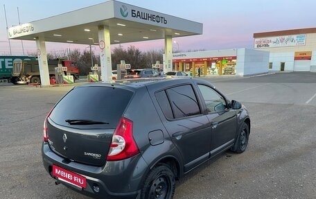 Renault Sandero I, 2011 год, 620 000 рублей, 3 фотография