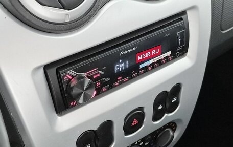 Renault Sandero I, 2012 год, 629 000 рублей, 13 фотография