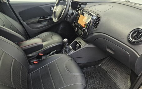 Renault Kaptur I рестайлинг, 2019 год, 1 750 000 рублей, 9 фотография