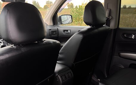 Nissan X-Trail, 2012 год, 1 000 000 рублей, 2 фотография