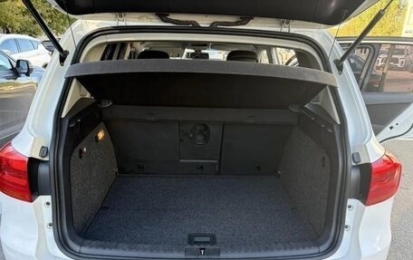 Volkswagen Tiguan I, 2011 год, 1 350 000 рублей, 5 фотография
