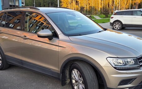 Volkswagen Tiguan II, 2020 год, 2 750 000 рублей, 1 фотография