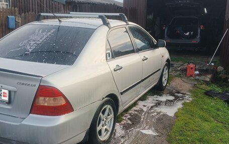 Toyota Corolla, 2002 год, 390 000 рублей, 4 фотография