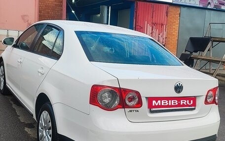 Volkswagen Jetta VII, 2010 год, 780 000 рублей, 4 фотография