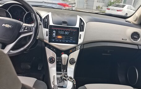 Chevrolet Cruze II, 2014 год, 850 000 рублей, 9 фотография