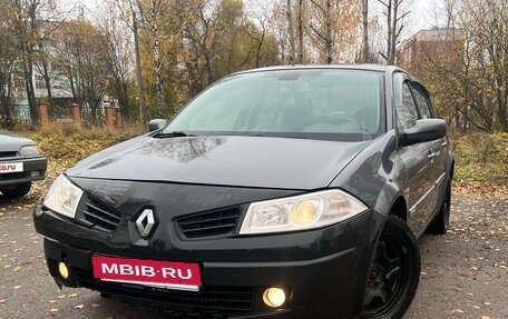 Renault Megane III рестайлинг, 2006 год, 189 999 рублей, 2 фотография