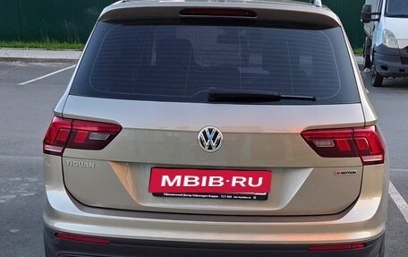 Volkswagen Tiguan II, 2020 год, 2 750 000 рублей, 2 фотография