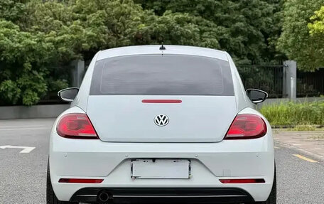 Volkswagen Beetle, 2019 год, 1 230 444 рублей, 5 фотография