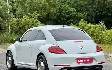 Volkswagen Beetle, 2019 год, 1 230 444 рублей, 6 фотография