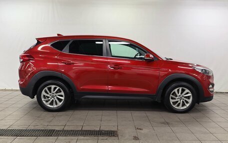 Hyundai Tucson III, 2017 год, 1 750 000 рублей, 4 фотография