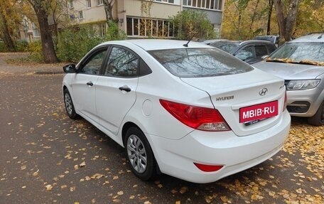 Hyundai Solaris II рестайлинг, 2013 год, 620 000 рублей, 4 фотография