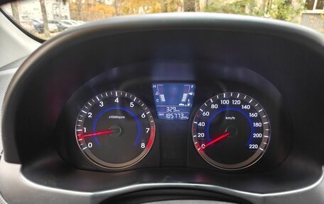 Hyundai Solaris II рестайлинг, 2013 год, 620 000 рублей, 13 фотография